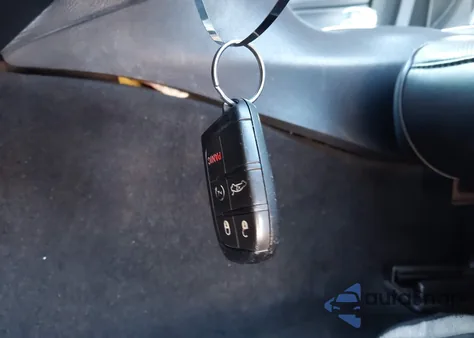 2016 Chrysler 300C из США, поврежденный, VIN 2C3CCAEG7GH189854